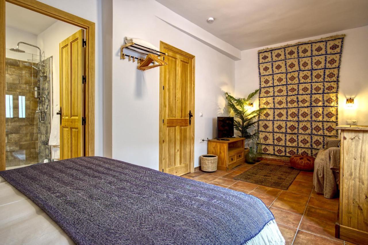 La Vieja Botica Bed & Breakfast Canillas de Aceituno